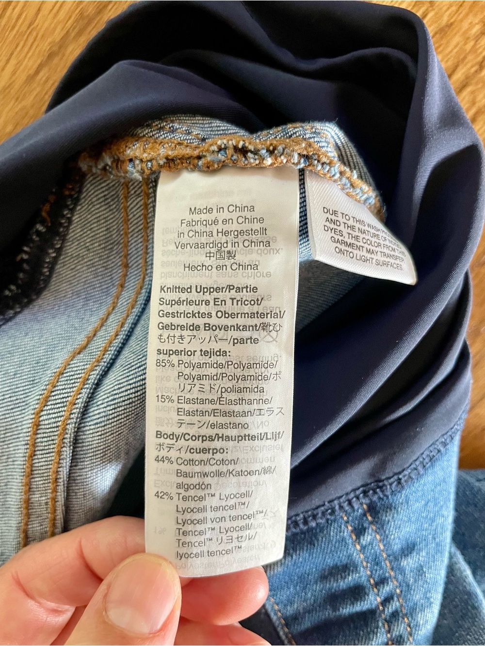 Madewell Skinny Maternity Jeans in Medium Blue Wash - Picture 9 of 10